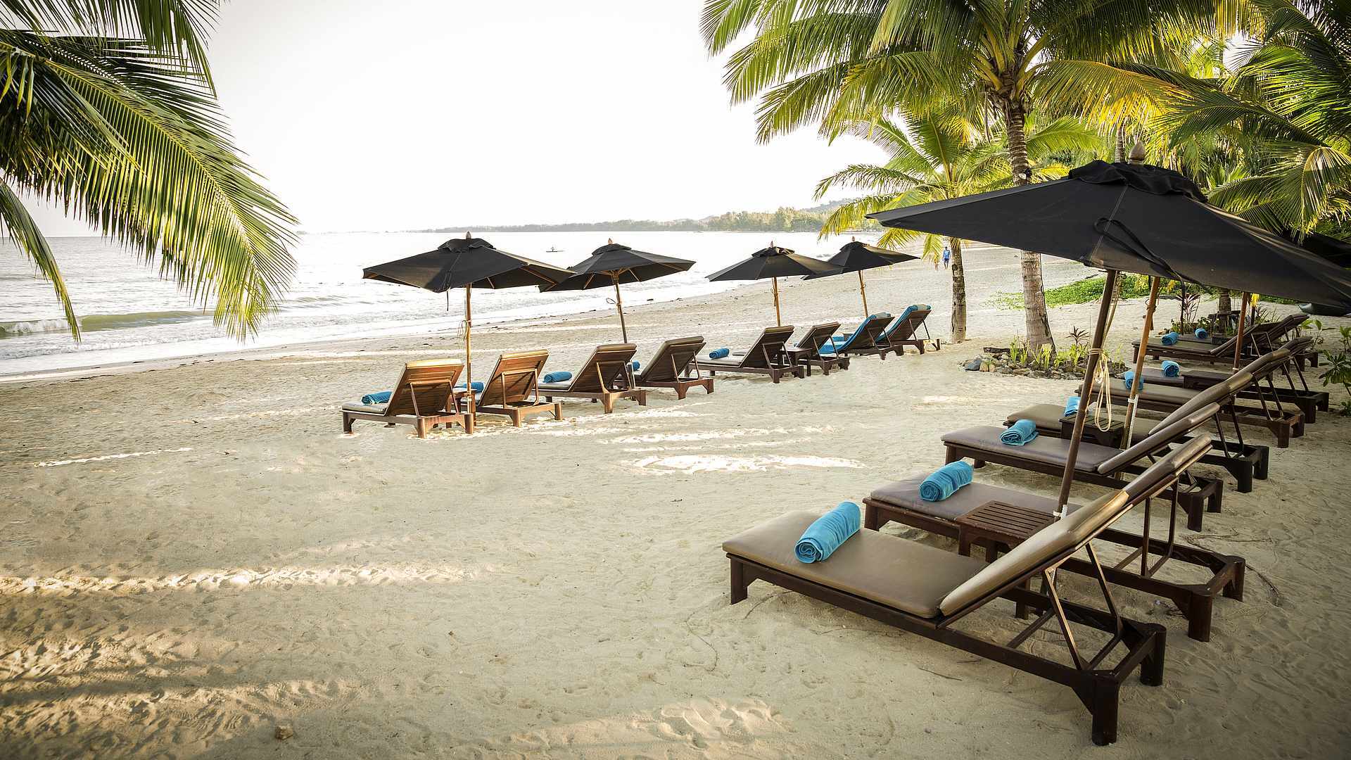 Robinson Club Khao Lak Strandliegen